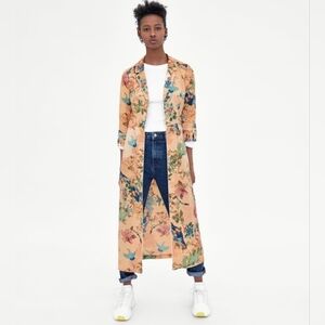 Zara Piped Button Front Floral Short Dress Size Small NWT